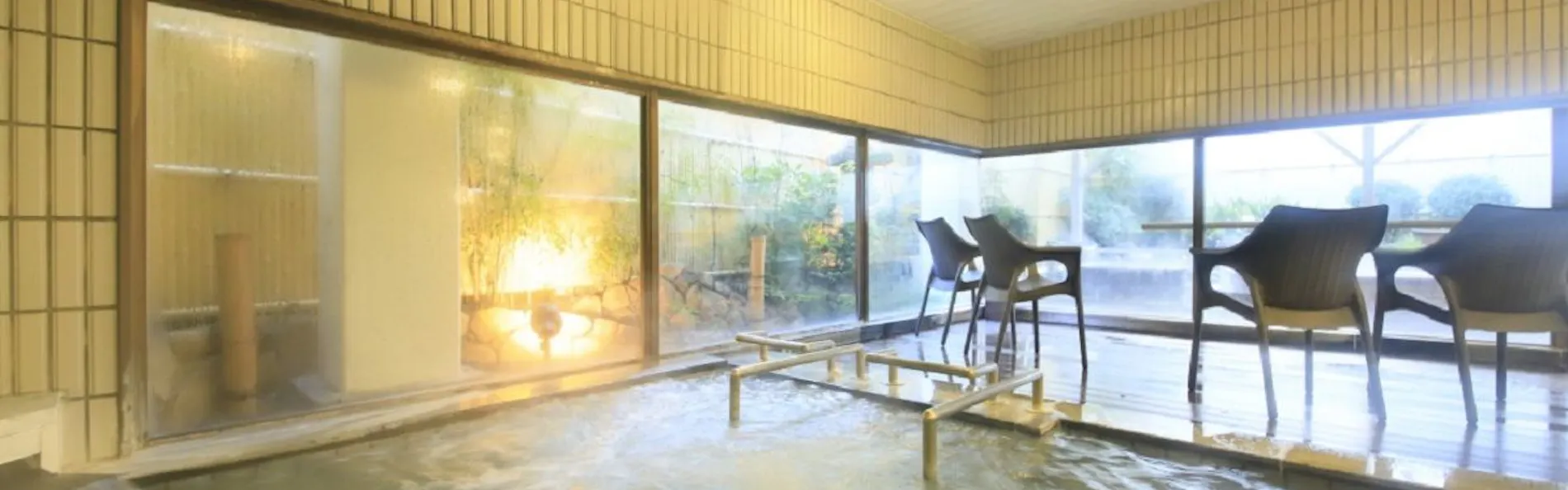 湯坂温泉郷 賀茂川荘