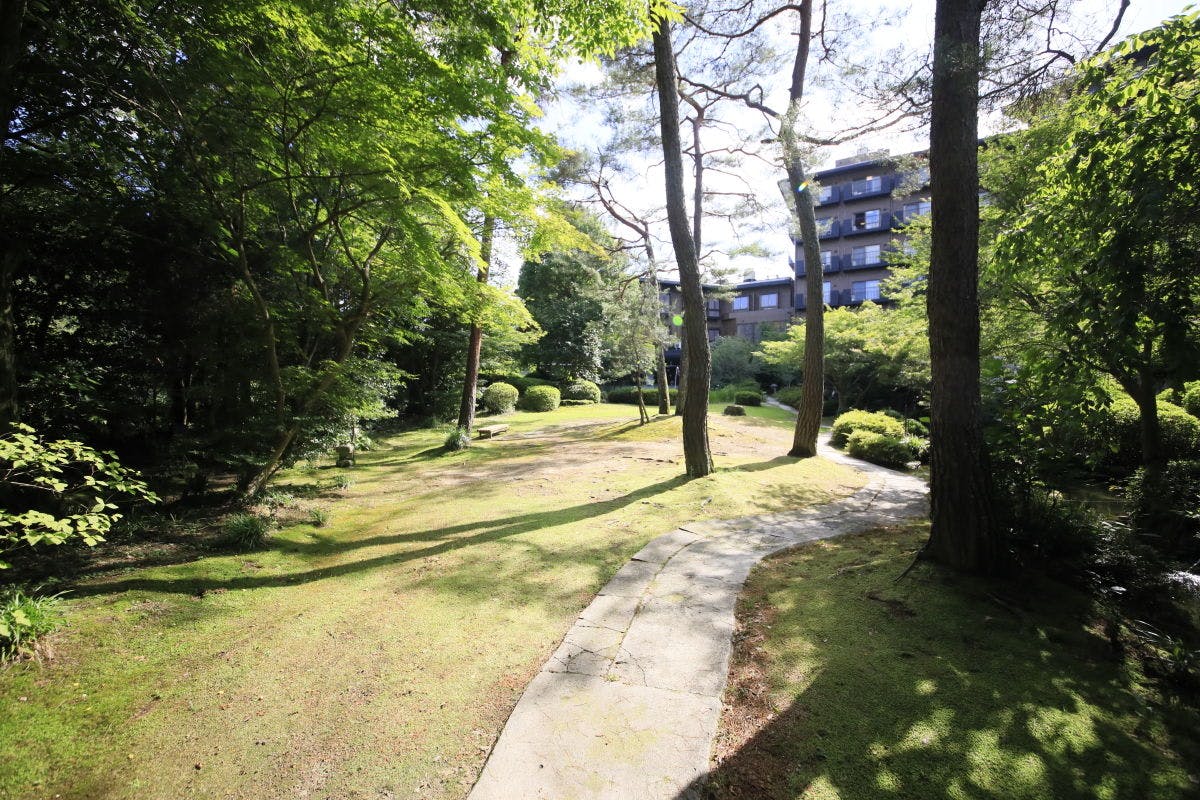 湯坂温泉郷　賀茂川荘