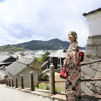 เดินเล่นในเมืองทาเคฮาระด้วยชุดกิโมโน