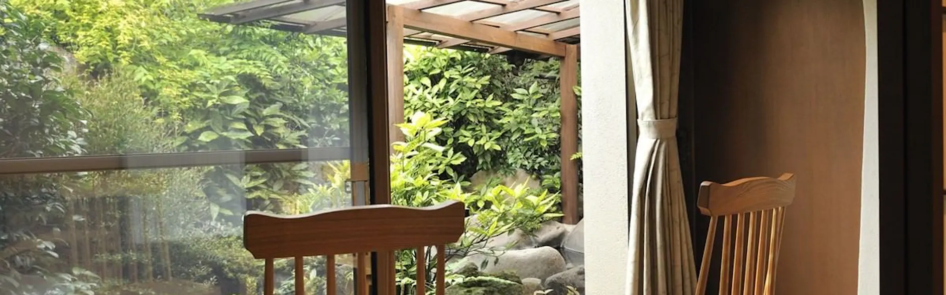 開花亭~全室露天付き離れの宿
