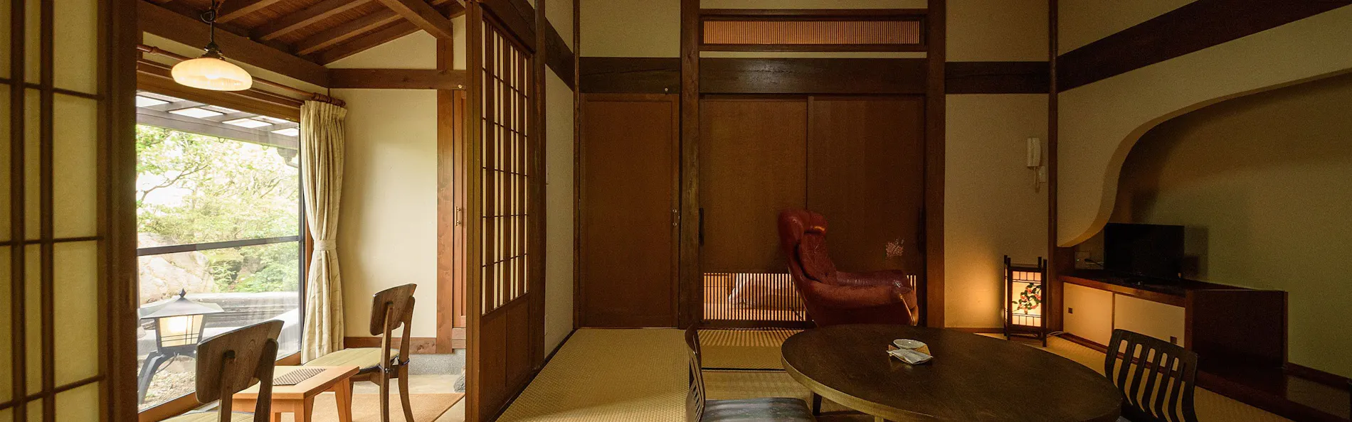 開花亭~全室露天付き離れの宿