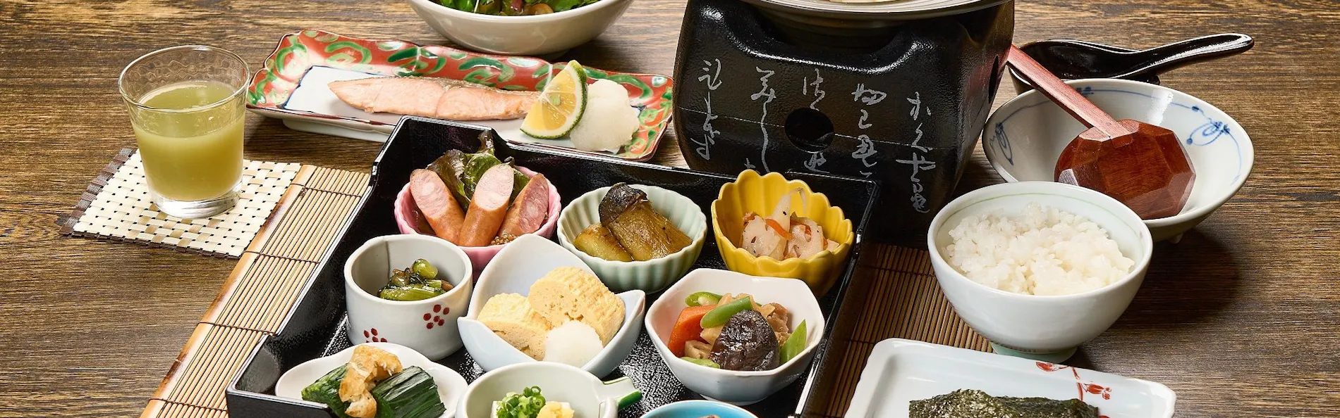 開花亭~全室露天付き離れの宿
