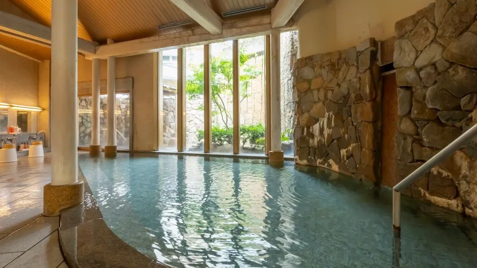 Kaike Onsen Kaike Tsuruyama Sarasa no Yado: A Lodge that Plays the Melody of the Four Seasons