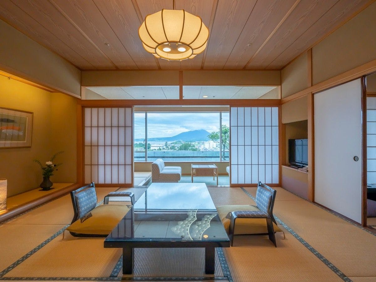 皆生温泉　皆生つるや　四季を奏でるさらさの宿