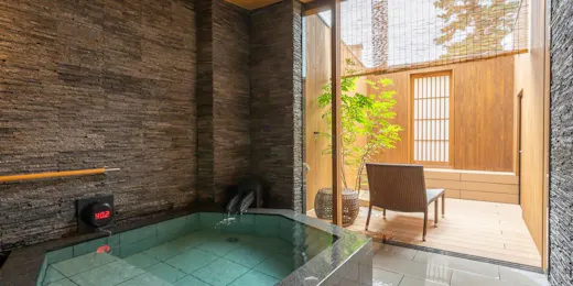 Kaike Onsen Kaike Tsuruyama Sarasa no Yado: A Lodge that Plays the Melody of the Four Seasons