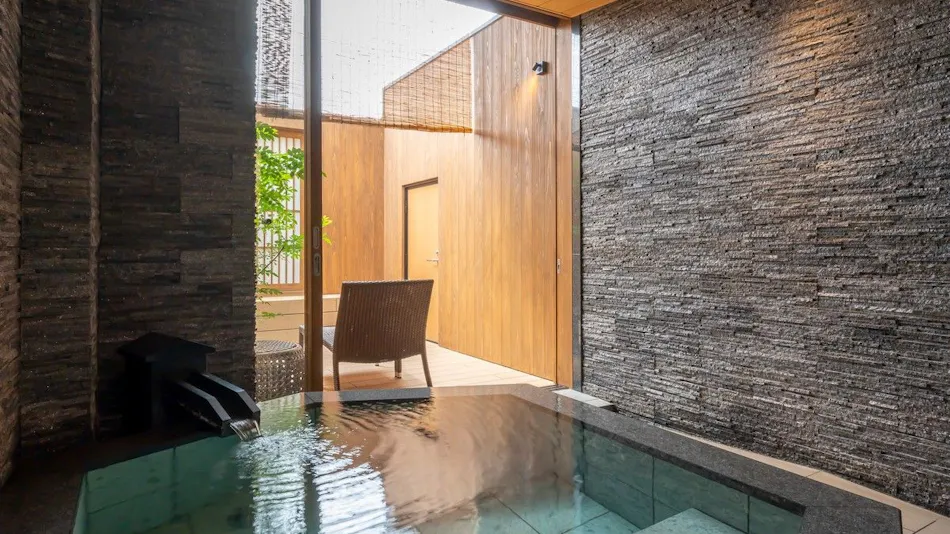 Kaike Onsen Kaike Tsuruyama Sarasa no Yado: A Lodge that Plays the Melody of the Four Seasons