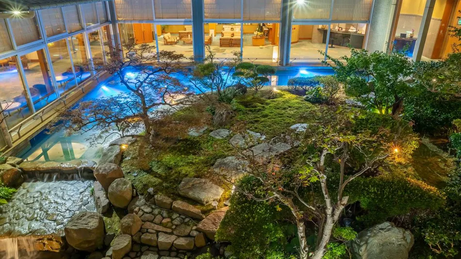 Kaike Onsen Kaike Tsuruyama Sarasa no Yado: A Lodge that Plays the Melody of the Four Seasons