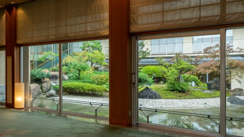 Kaike Onsen Kaike Tsuruyama Sarasa no Yado: A Lodge that Plays the Melody of the Four Seasons