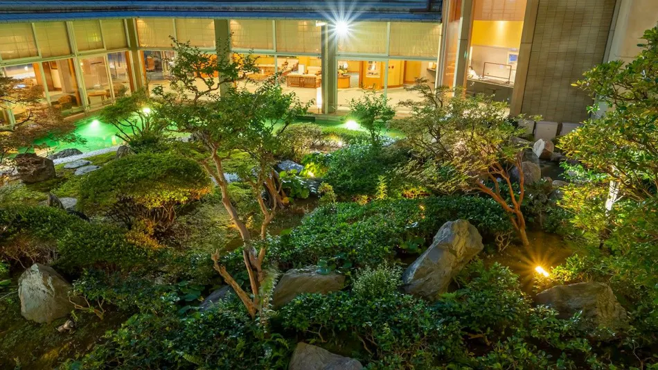 Kaike Onsen Kaike Tsuruyama Sarasa no Yado: A Lodge that Plays the Melody of the Four Seasons