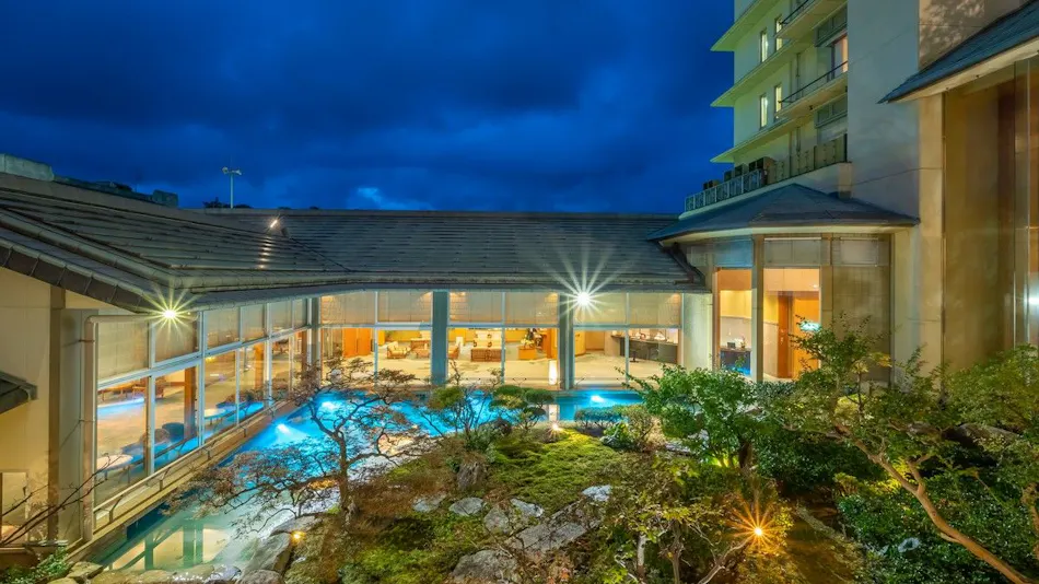 Kaike Onsen Kaike Tsuruyama Sarasa no Yado: A Lodge that Plays the Melody of the Four Seasons