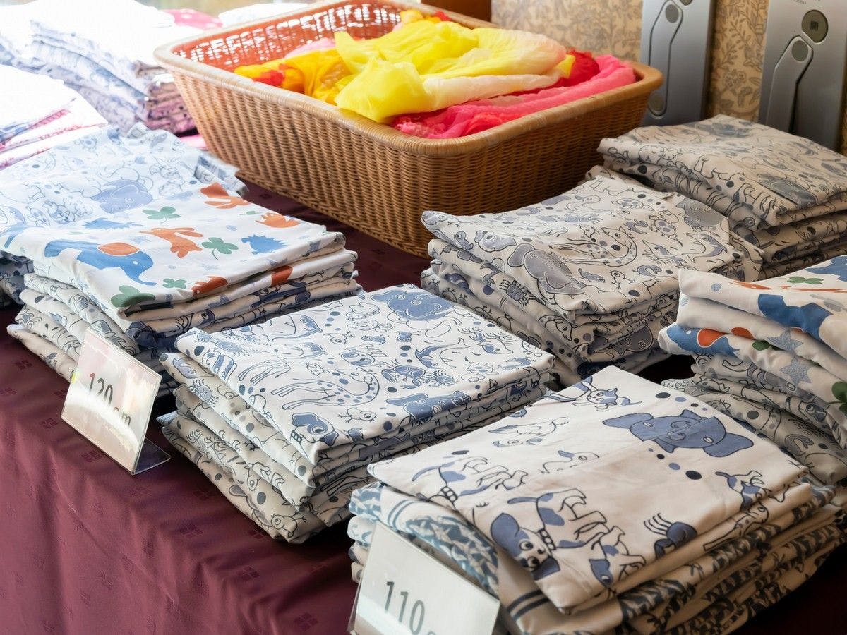 어린이를 위한 다채로운 유카타를 준비했습니다.