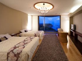 サンペルラ志摩