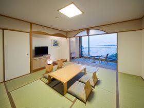 サンペルラ志摩