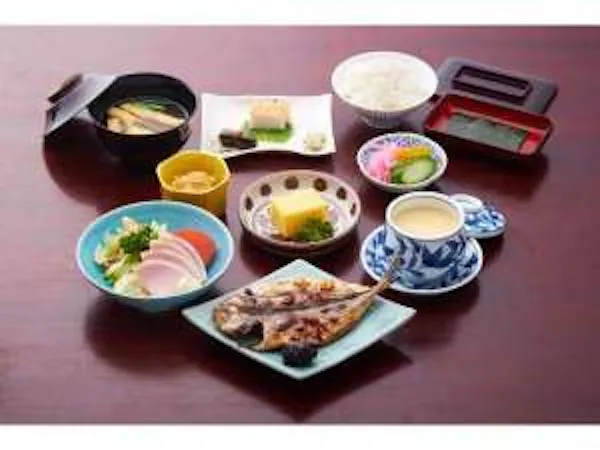 【1泊朝食プラン到着が遅くなっても大丈夫。100%源泉かけ流しと歴史ある湯を満喫