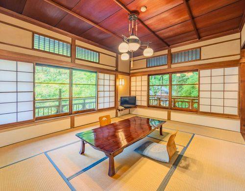 客室「翠簾」