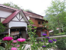 裏五頭山荘