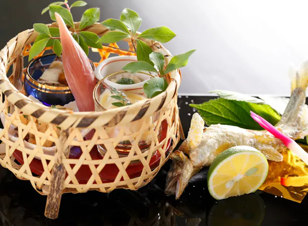 京懐石 焼き物(夏 一例)