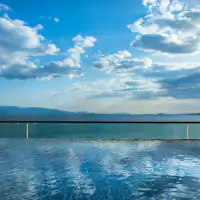 <วิวทะเลที่งดงาม/ชั้นฟ้า>【รุ่งอรุณ】