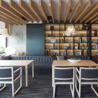 ล็อบบี้ "แหลมโรกา"