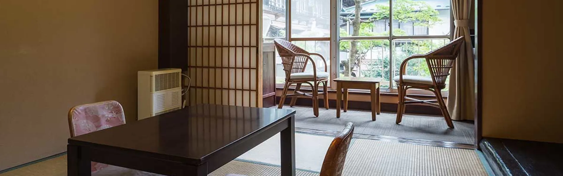 積善館(本館)