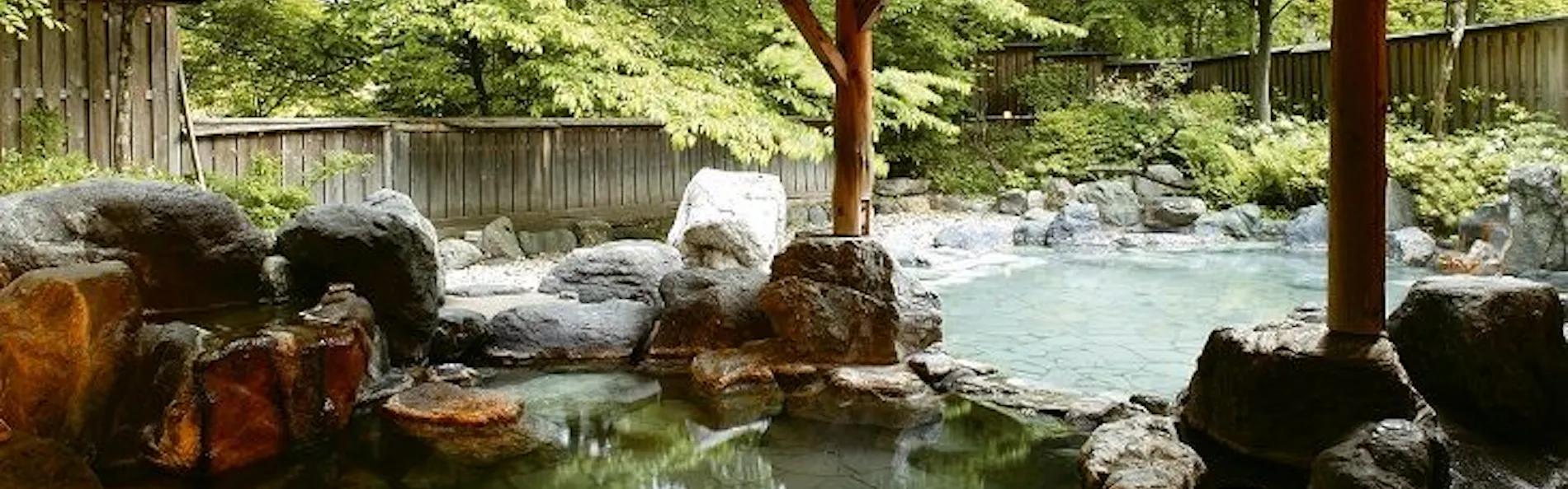 積善館(本館)