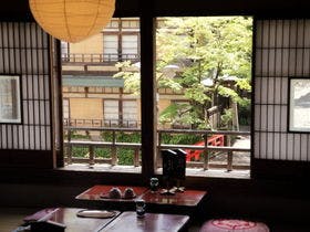 積善館 本館