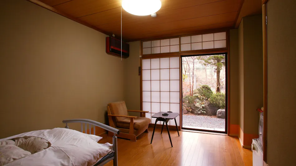 Sekizenkan (Main Building)
