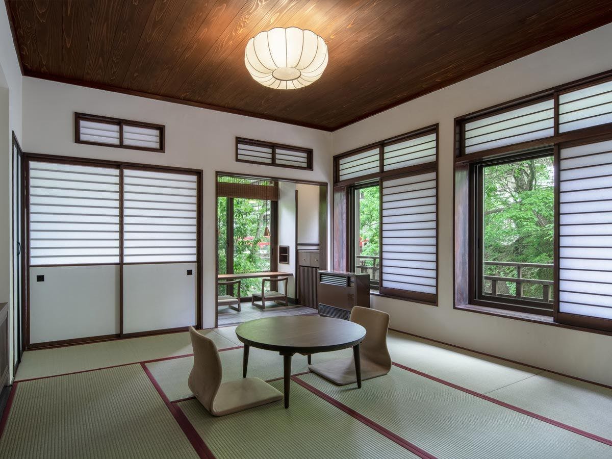積善館（本館）