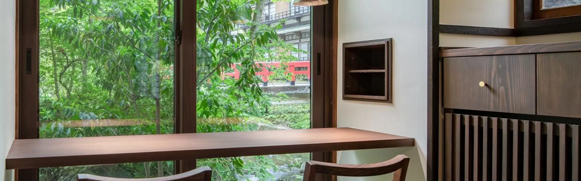 積善館(本館)