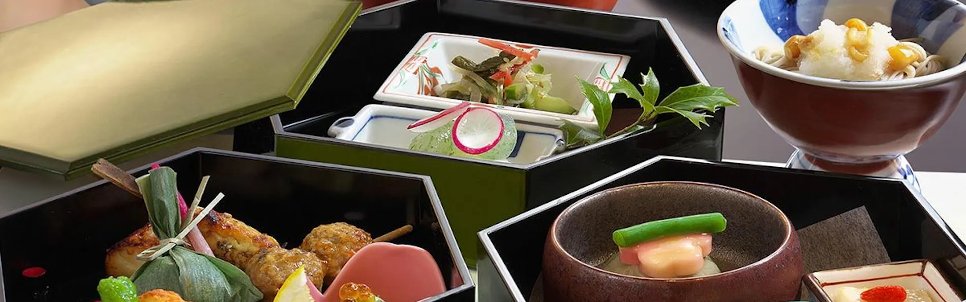 積善館(本館)