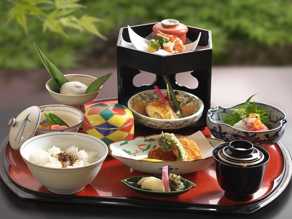 積善館（本館）