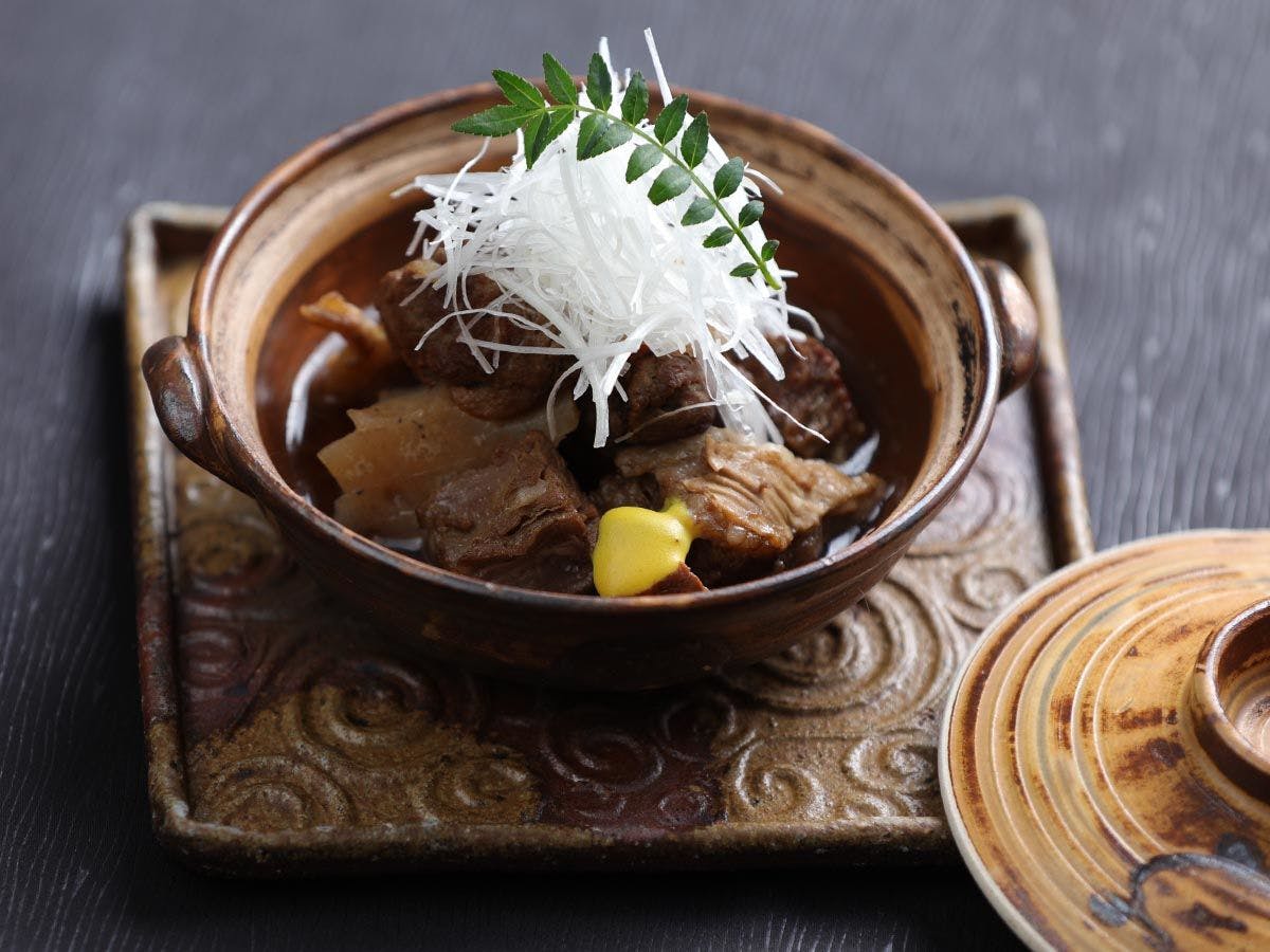 積善館（本館）
