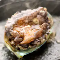 "ดิ้นดุ๊กดิ๊ก!" การเต้นของหอยเป๋าฮื้อสดให้รสชาติที่แตกต่าง!