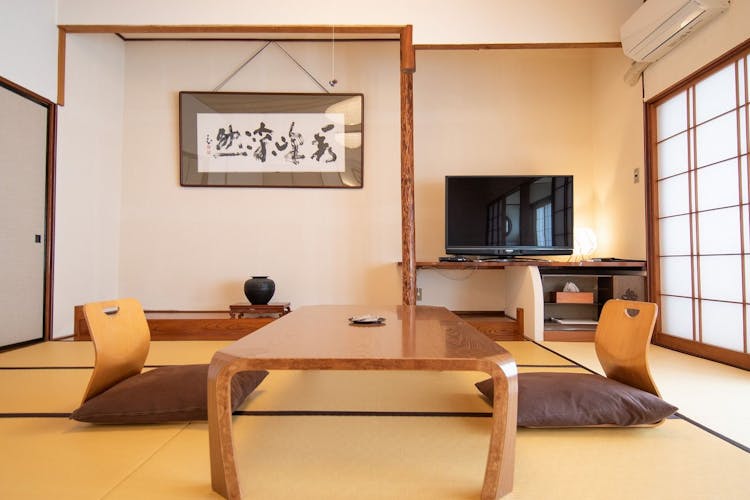 部屋様式2　本間16畳/縁側4畳　【禁煙室】のサムネイル画像