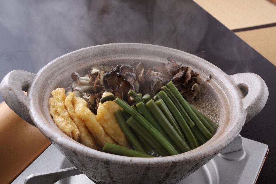 สาเกเย็นในฤดูหนาวกับหม้อไฟร้อน!