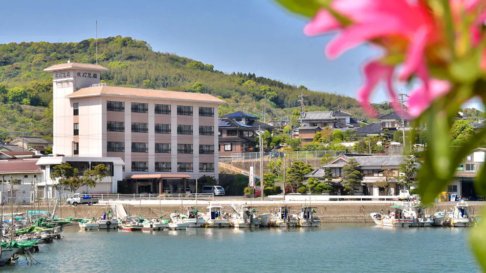 Tara Takezaki Onsen Yatomisou