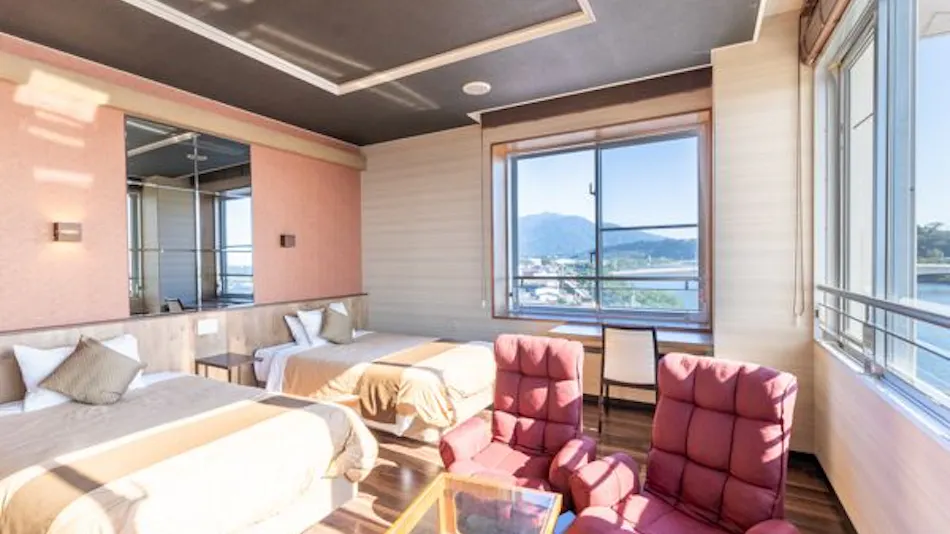 Livemax Resort Sakurajima Seafront (formerly: Tarumizu Bayside Hotel Azalea)