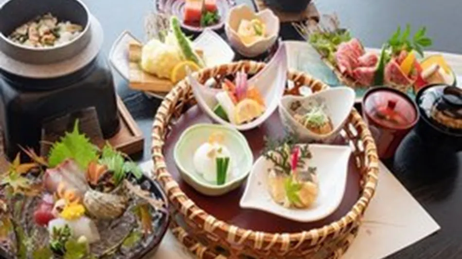 Livemax Resort Sakurajima Seafront (formerly: Tarumizu Bayside Hotel Azalea)