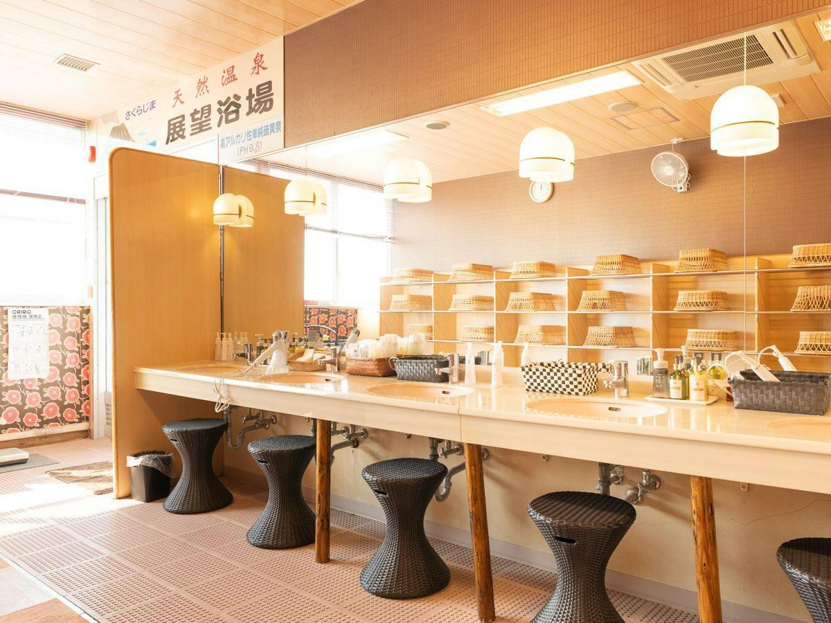 リブマックスリゾート桜島シーフロント（旧：垂水ベイサイドホテル アザレア）