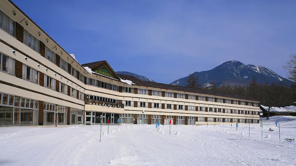 Nikko Astoria Hotel