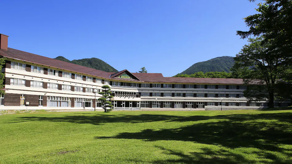 Nikko Astoria Hotel