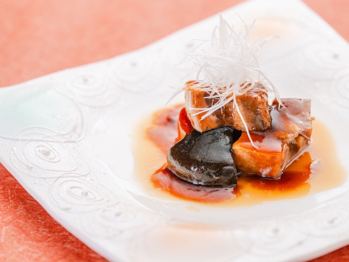 奥出雲ポークの煮込み　八角の香り