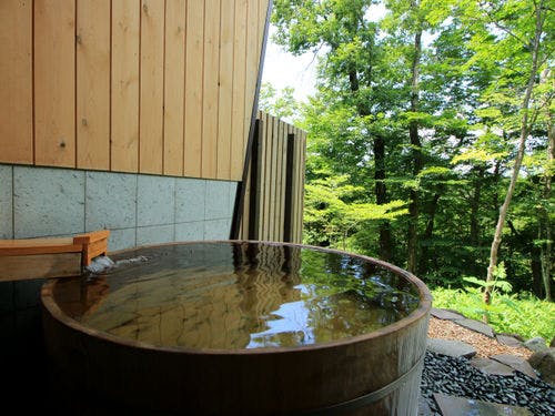 お食事はこちらでお召し上がり頂きます。