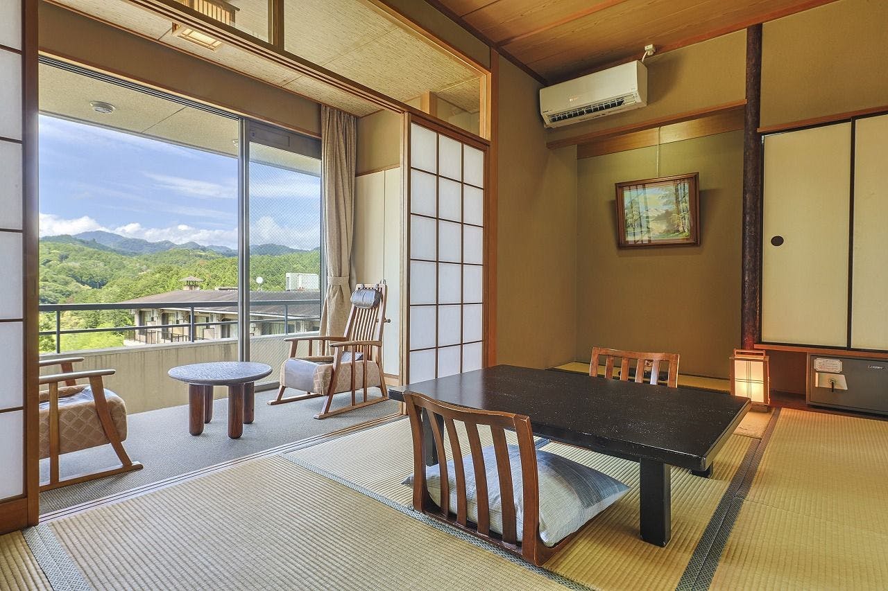 翔鷺館本館7.5畳