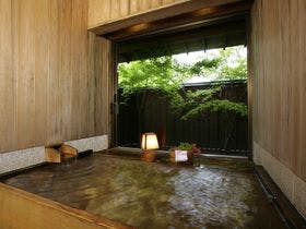 三種の無料貸切風呂と手作り会席料理の湯宿　市川別館　晴観荘