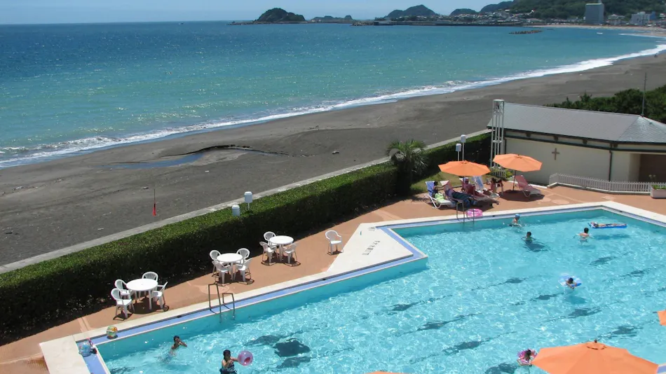 Kamogawa Grand Hotel