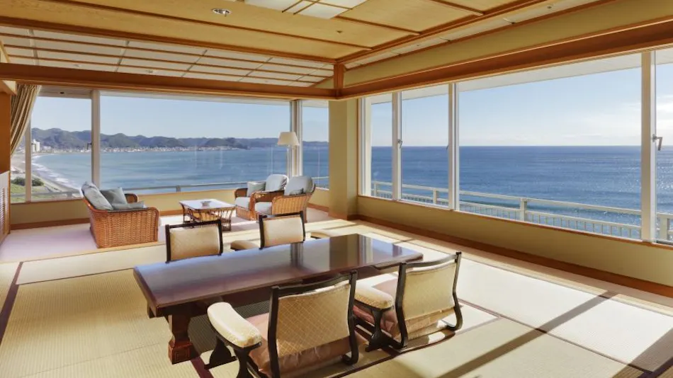 Kamogawa Grand Hotel