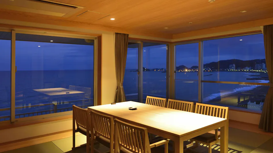 Kamogawa Grand Hotel