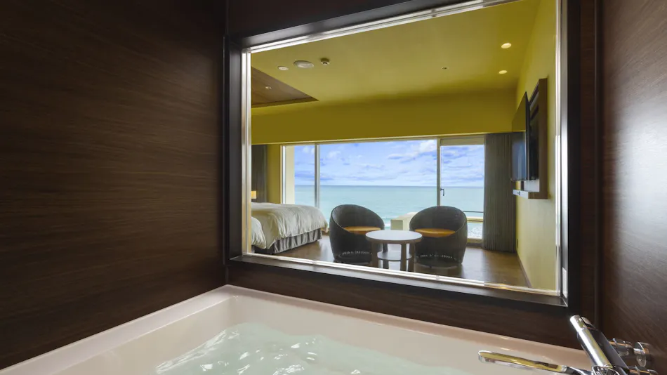 Kamogawa Grand Hotel