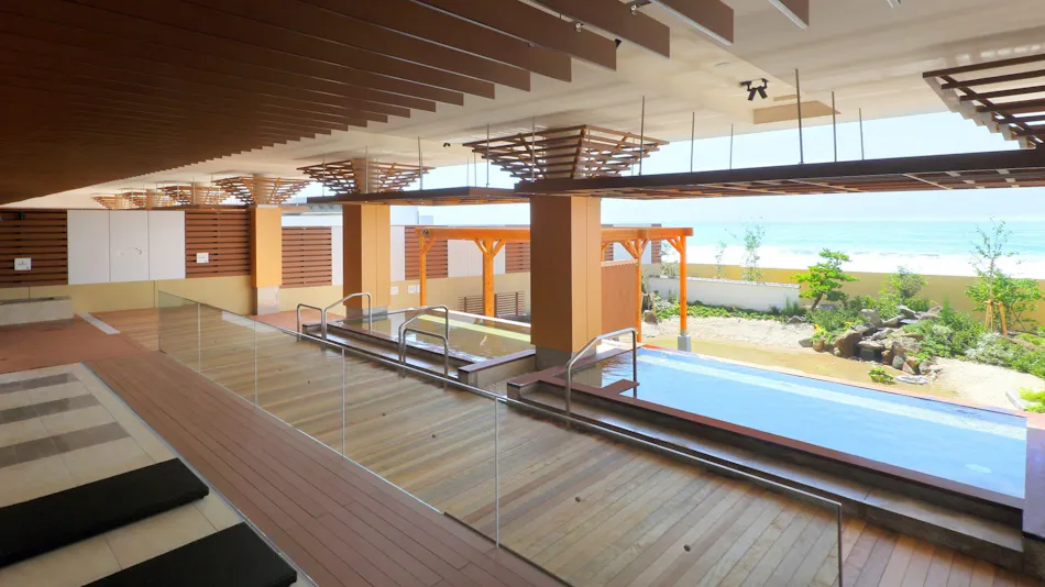 Kamogawa Grand Hotel